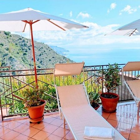 Tao Charming Apartment Taormina Phòng bức ảnh
