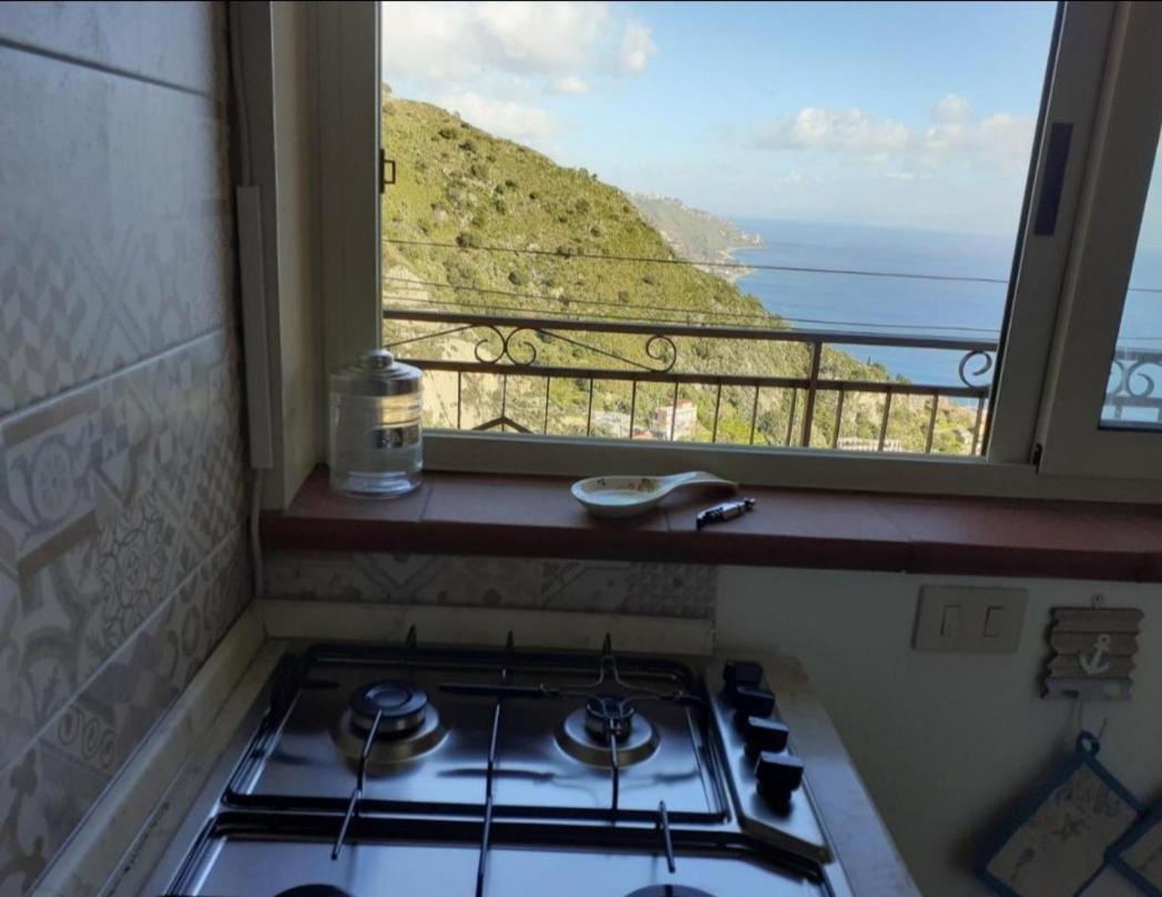 Tao Charming Apartment Taormina Phòng bức ảnh